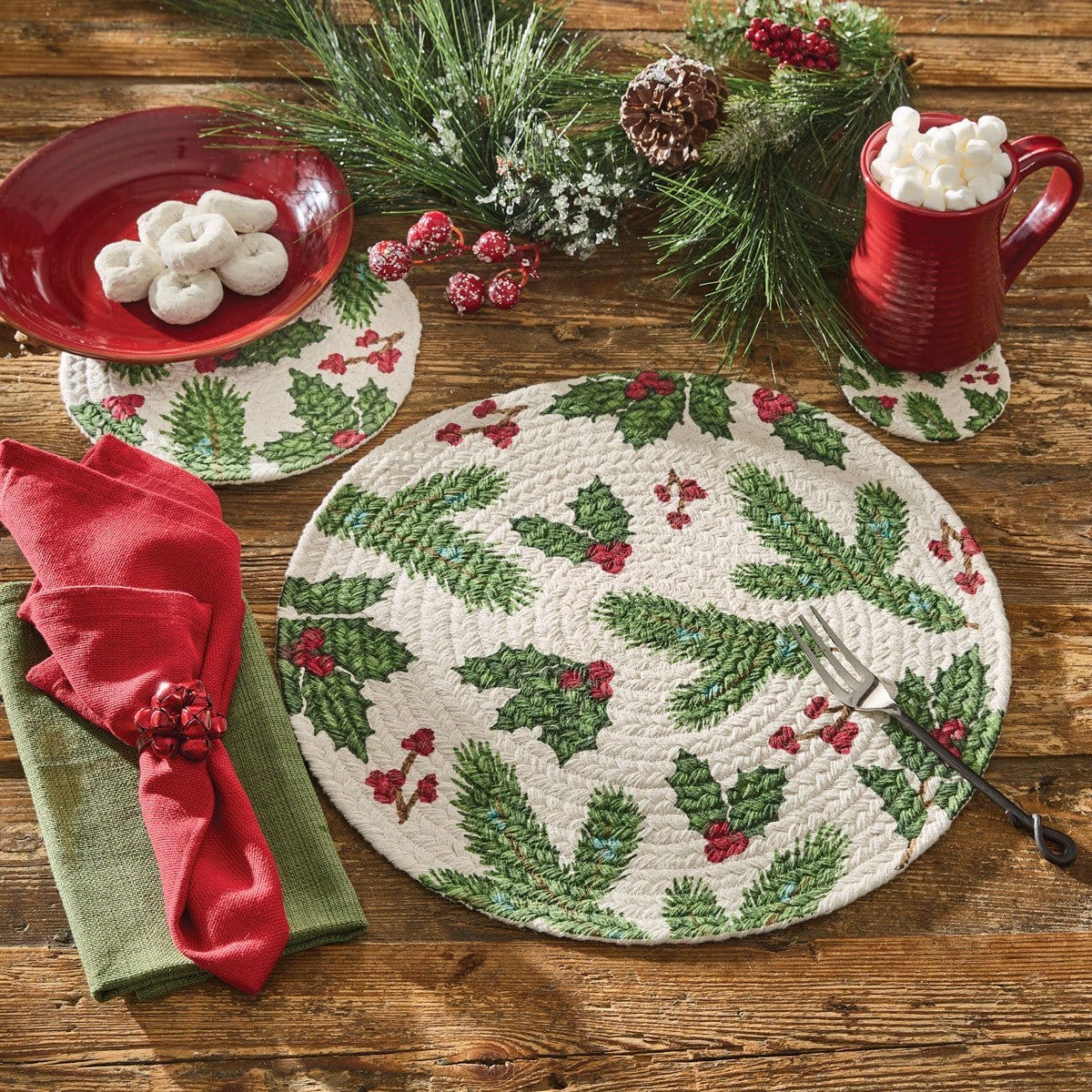 Boughs of Holly Braided Trivet Round-Park Designs-The Village Merchant