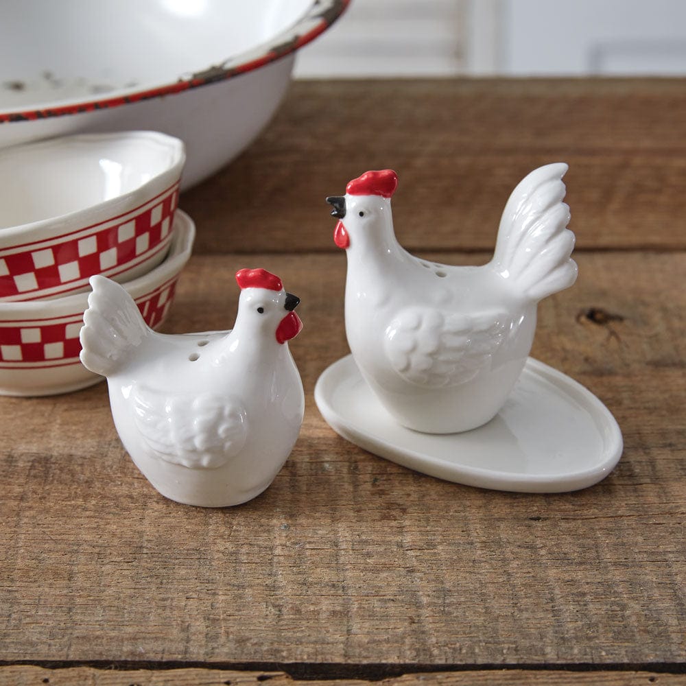 Hen and Rooster Ceramic Salt &amp; Pepper Shakers With Plate
