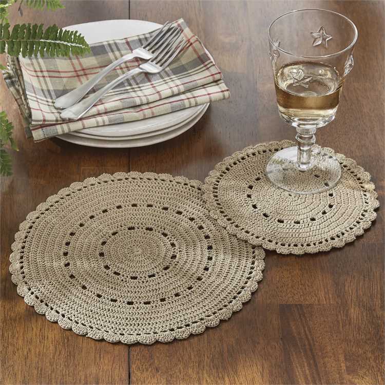 Lace in Oatmeal Crocheted Accent Mat Round Set of 2 - Assorted Sizes-Park Designs-The Village Merchant