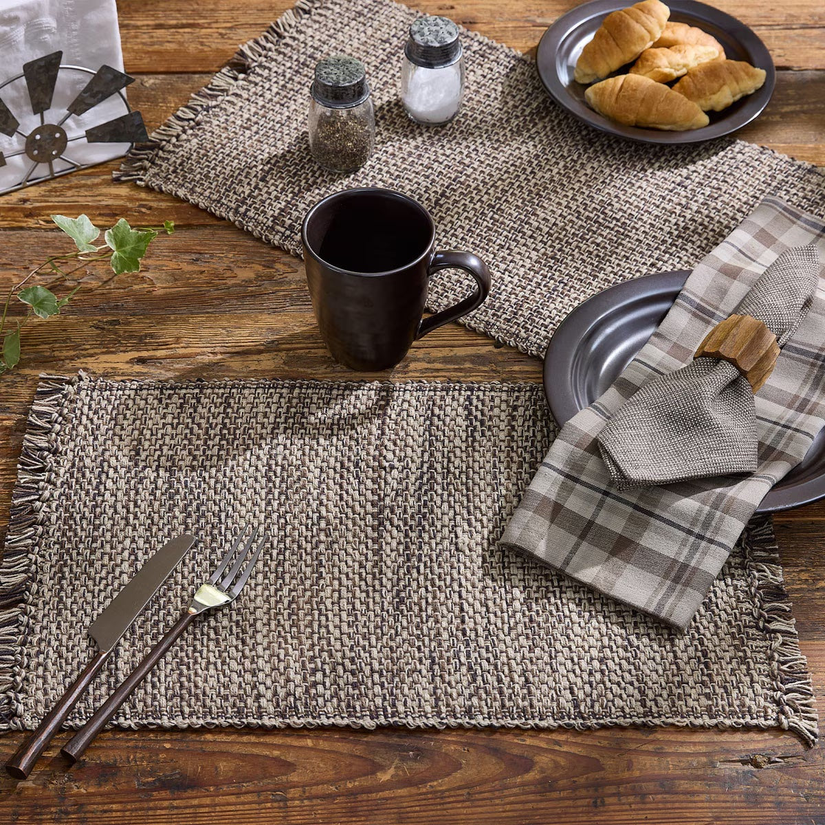 Basketweave Prairie Table Runner 36" Long