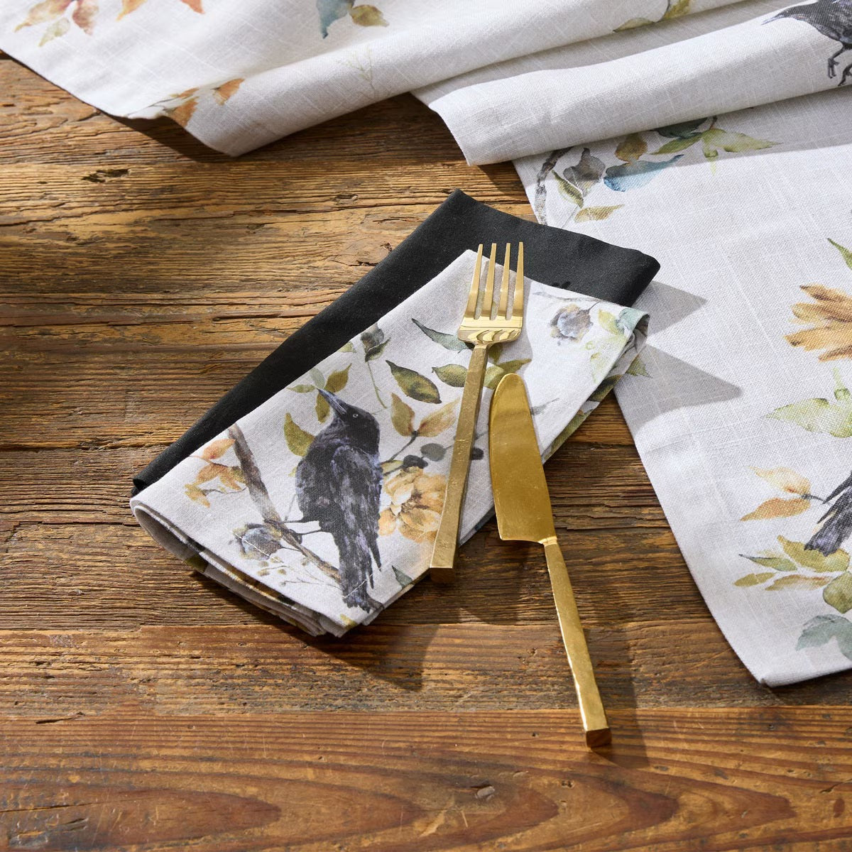 Charming Crow Printed Napkin Set of 2
