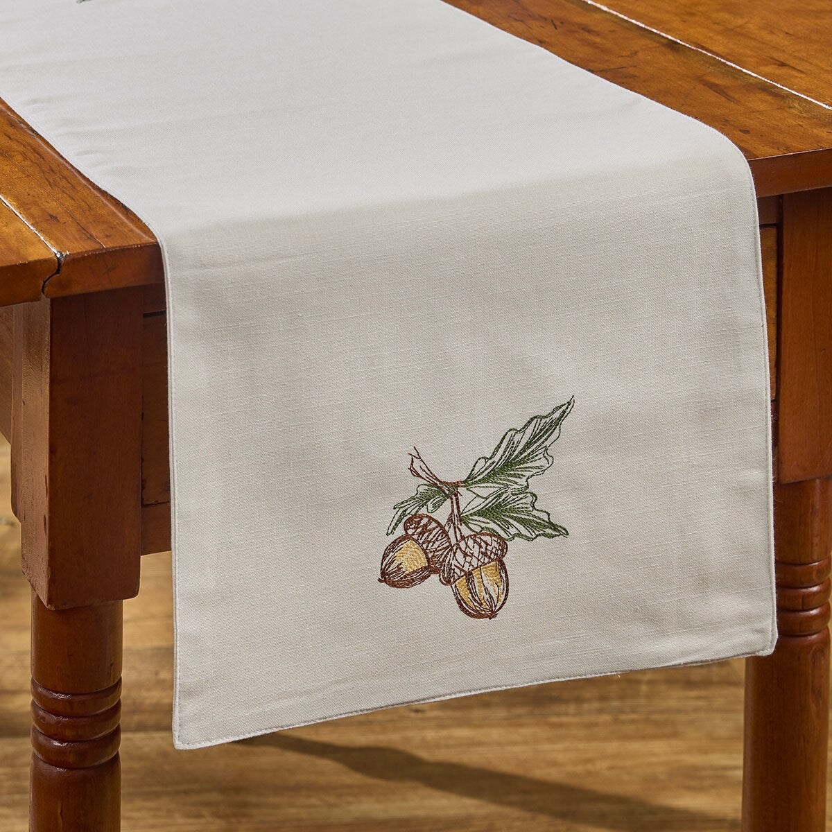 Acorns Embroidered Table Runner 36" Long