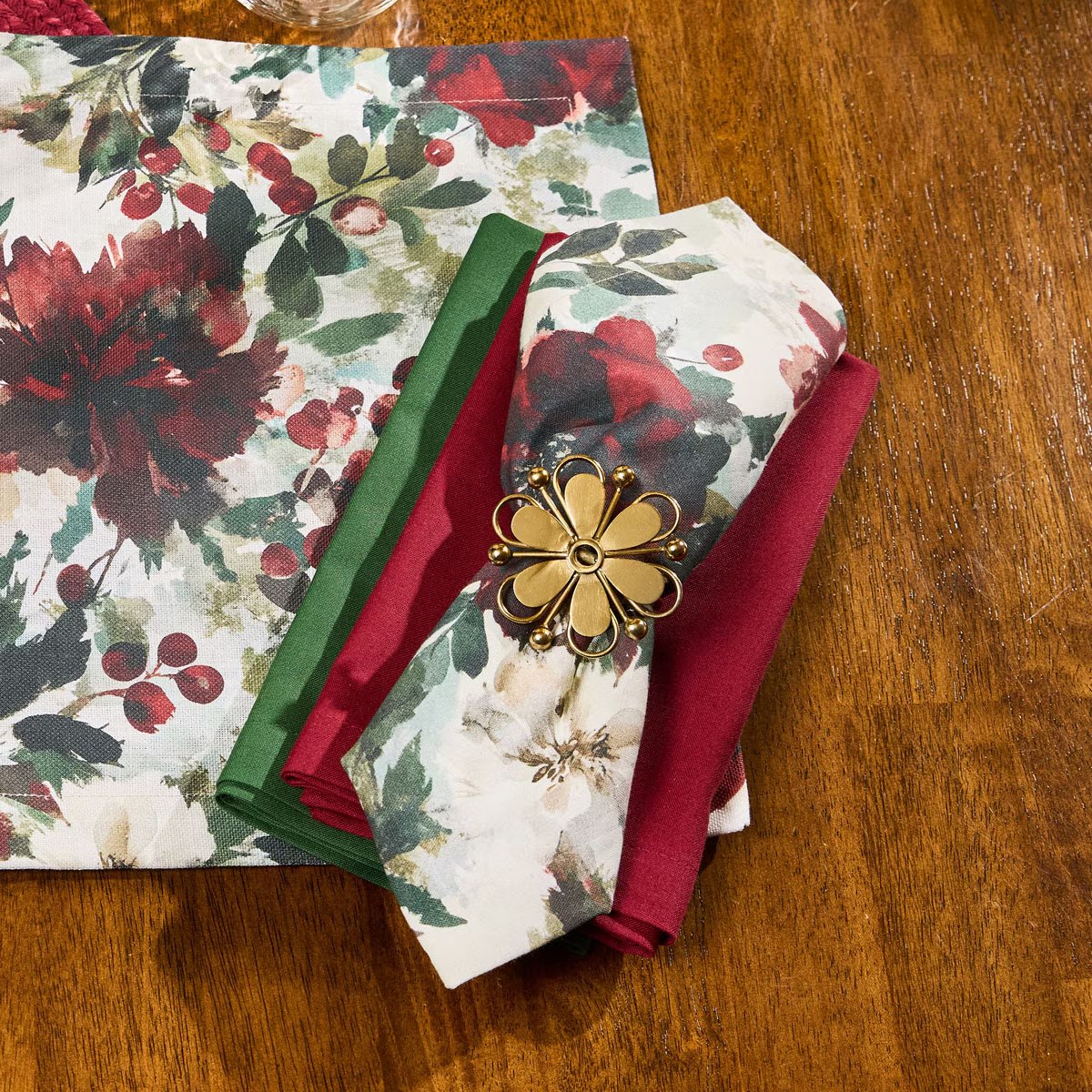 Merlot Camelias Printed Napkin Set of 2
