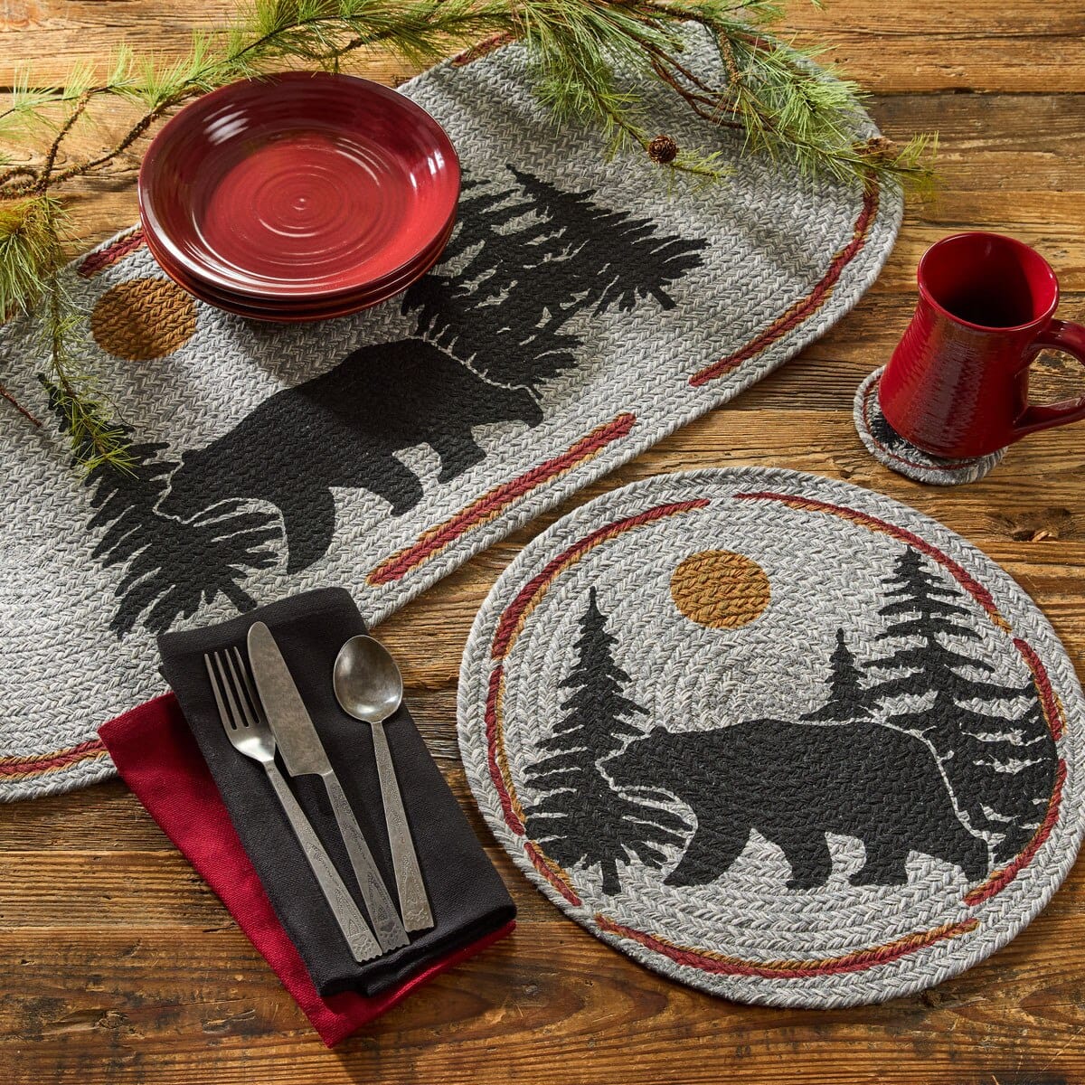 Park Designs Albemarle Black Bear Braided & Printed Placemat Round Set of 2
