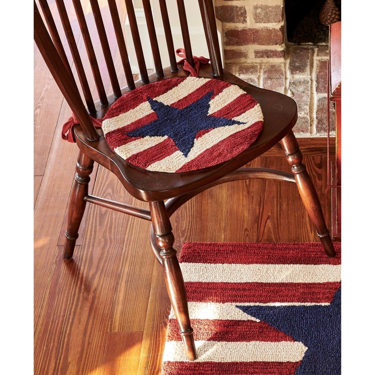 American Star Hooked Chair Pad Round-Park Designs-The Village Merchant