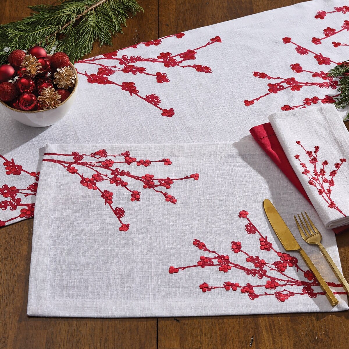 Berry Elegance Patricia Heaton Home Placemat Set of 2