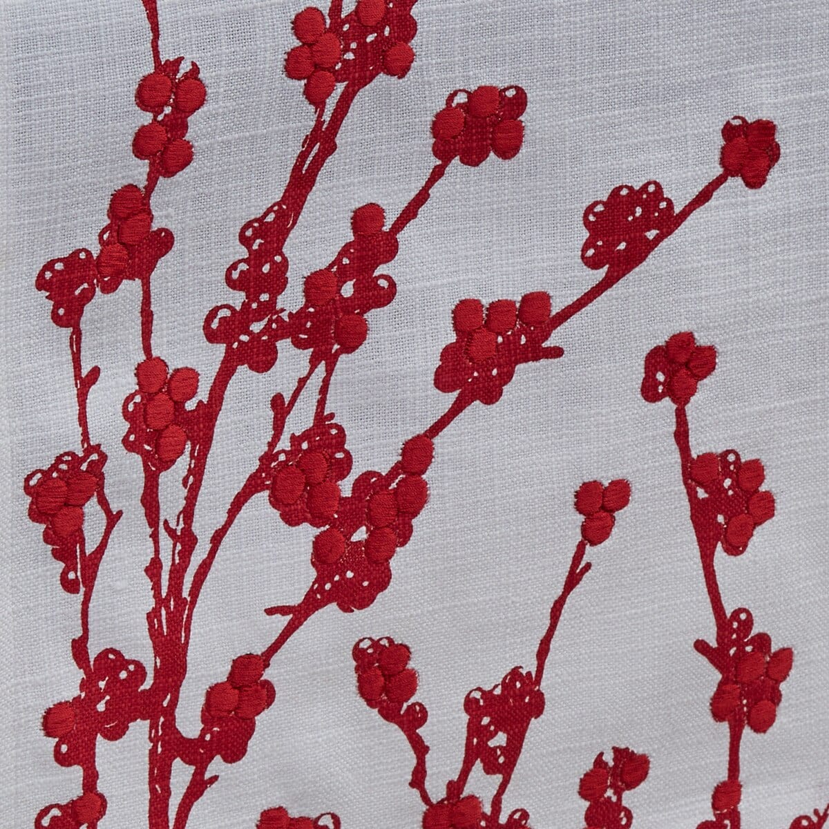 Berry Elegance Patricia Heaton Home Table Runner 54'' Long