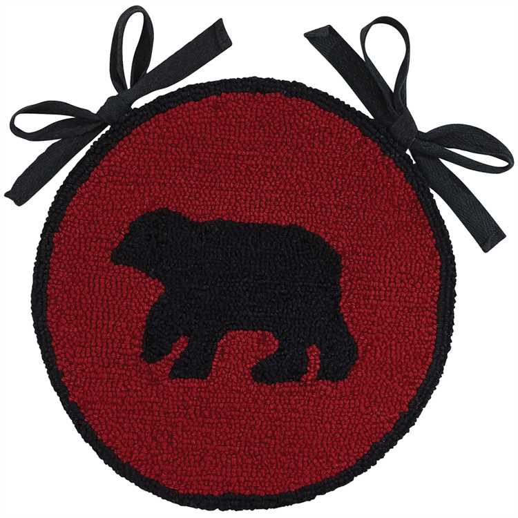 Buffalo Check Hooked Bear Chair Pad Round-Park Designs-The Village Merchant