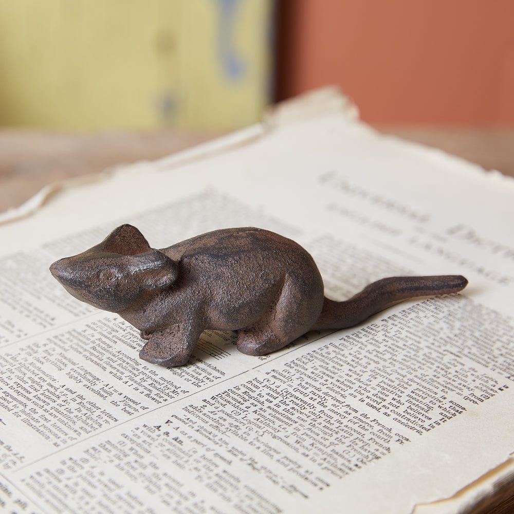 Cast Iron Scurrying Mouse Figurine / Paperweight