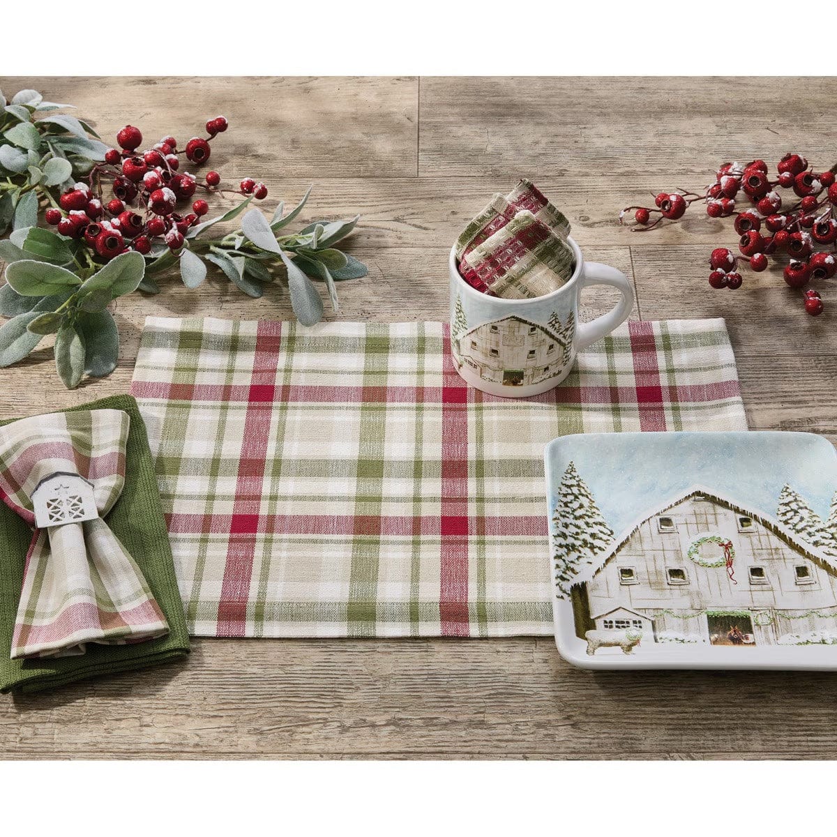 Christmas Barn Plaid Napkin Set of 2