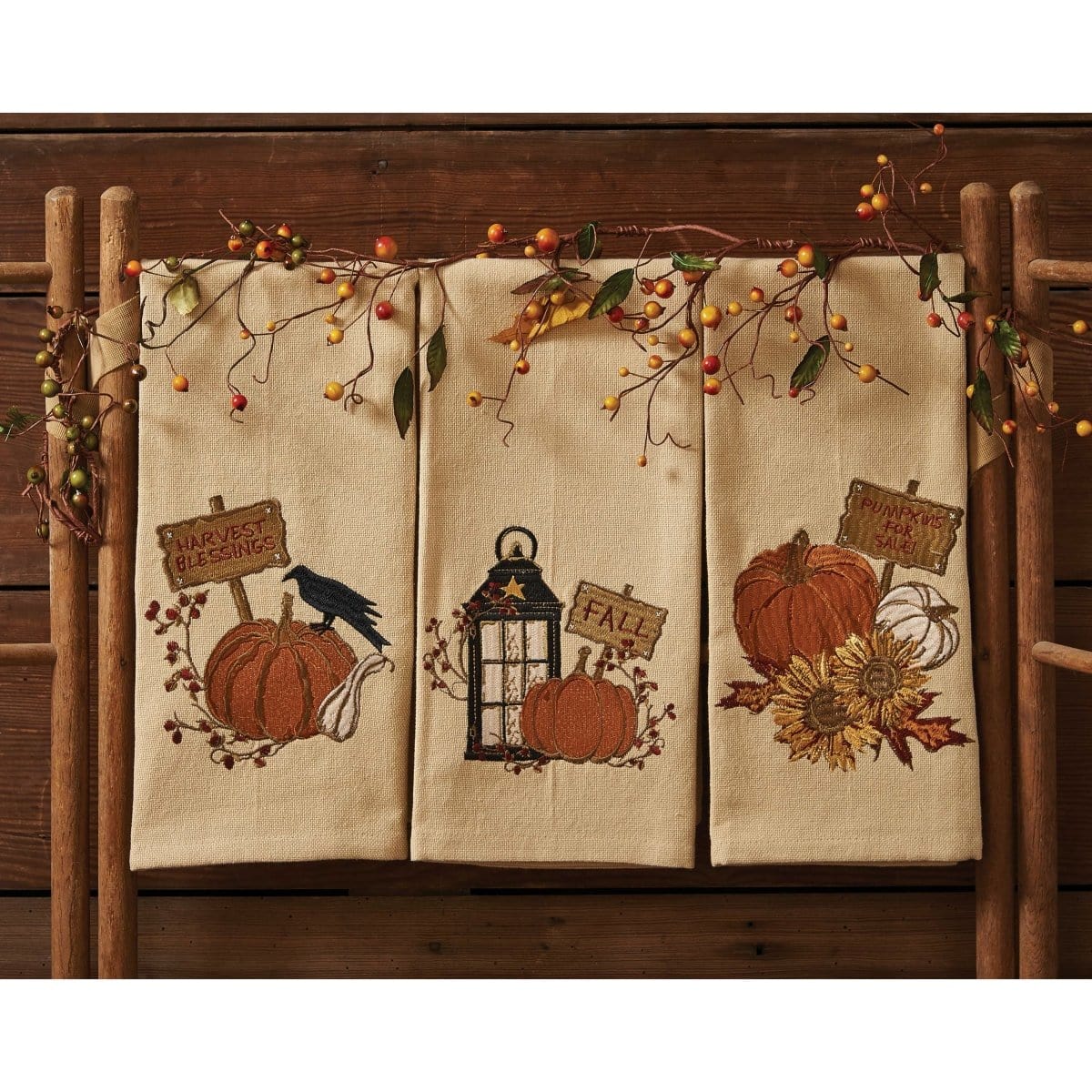 CROW PUMPKIN Decorative Towel-Park Designs-The Village Merchant