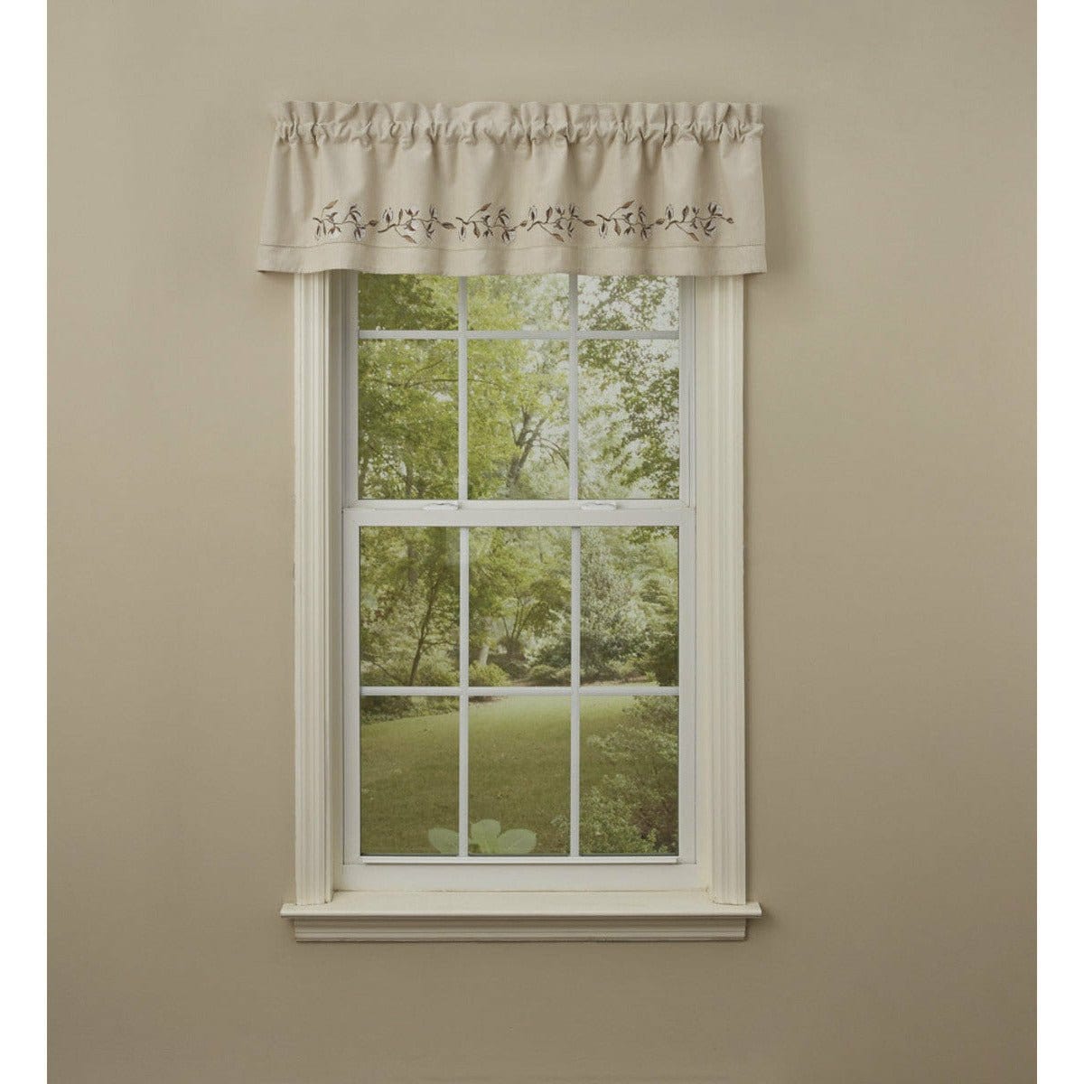 Embroidered cotton blossom Valance 14&quot; High Lined-Park Designs-The Village Merchant