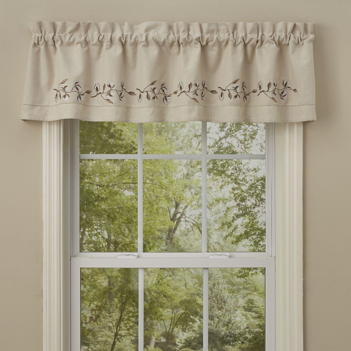 Embroidered cotton blossom Valance 14&quot; High Lined-Park Designs-The Village Merchant