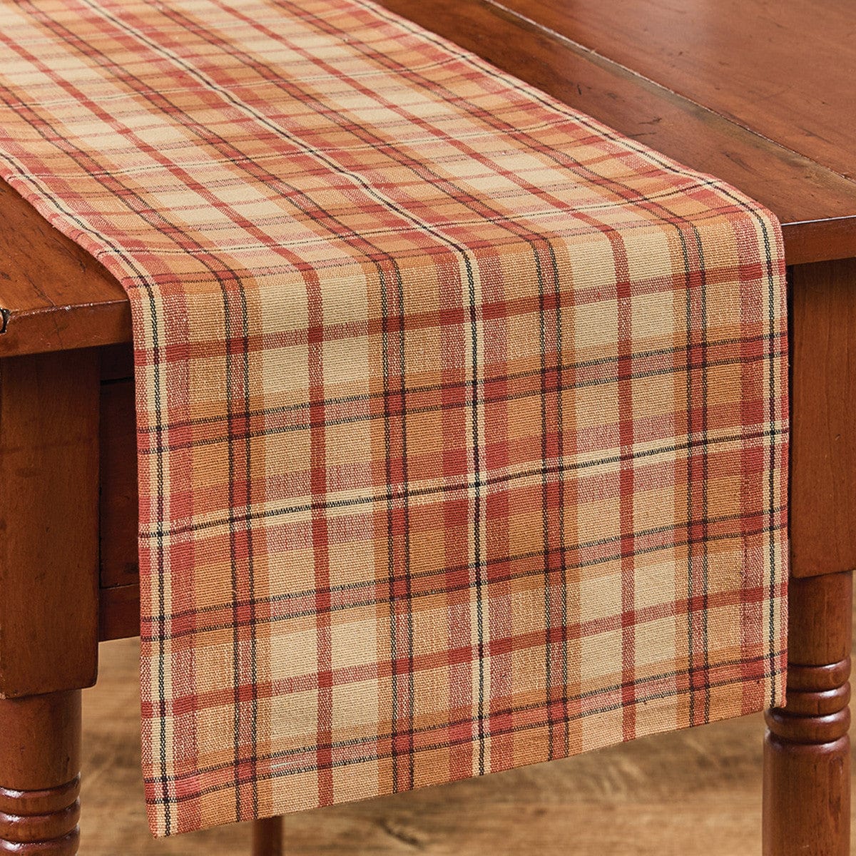 Hayfield Table Runner 36&quot; Long