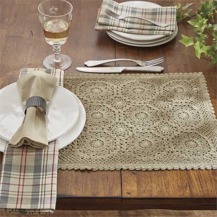 Lace in Oatmeal Placemat-Park Designs-The Village Merchant