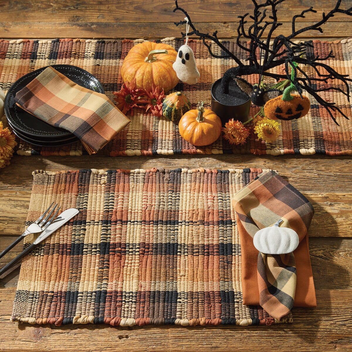 Park Designs Let's Go Pickin' Chindi Table Runner 36" Long