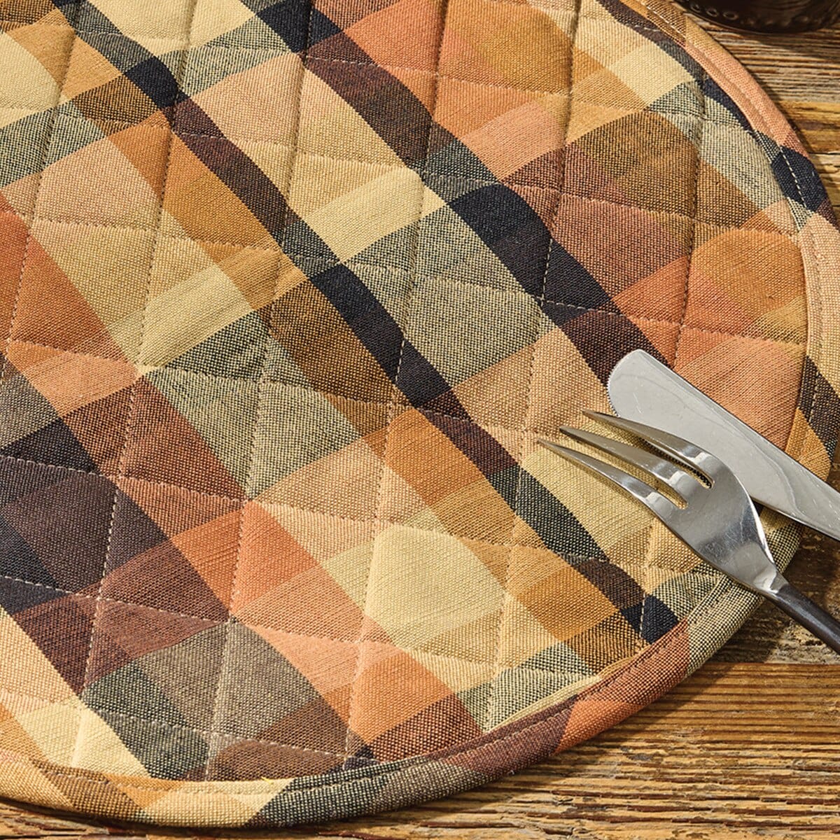Let's Go Pickin' Plaid & Quilted Placemat Round Set of 2