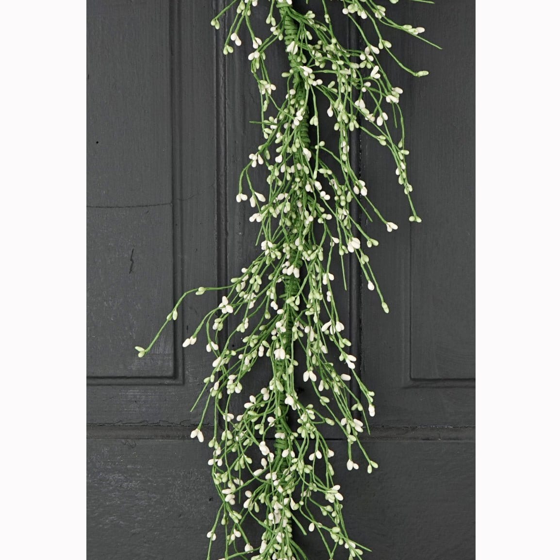 Pip Berry - Green Field Garland 4.5 Feet-Impressive Enterprises-The Village Merchant