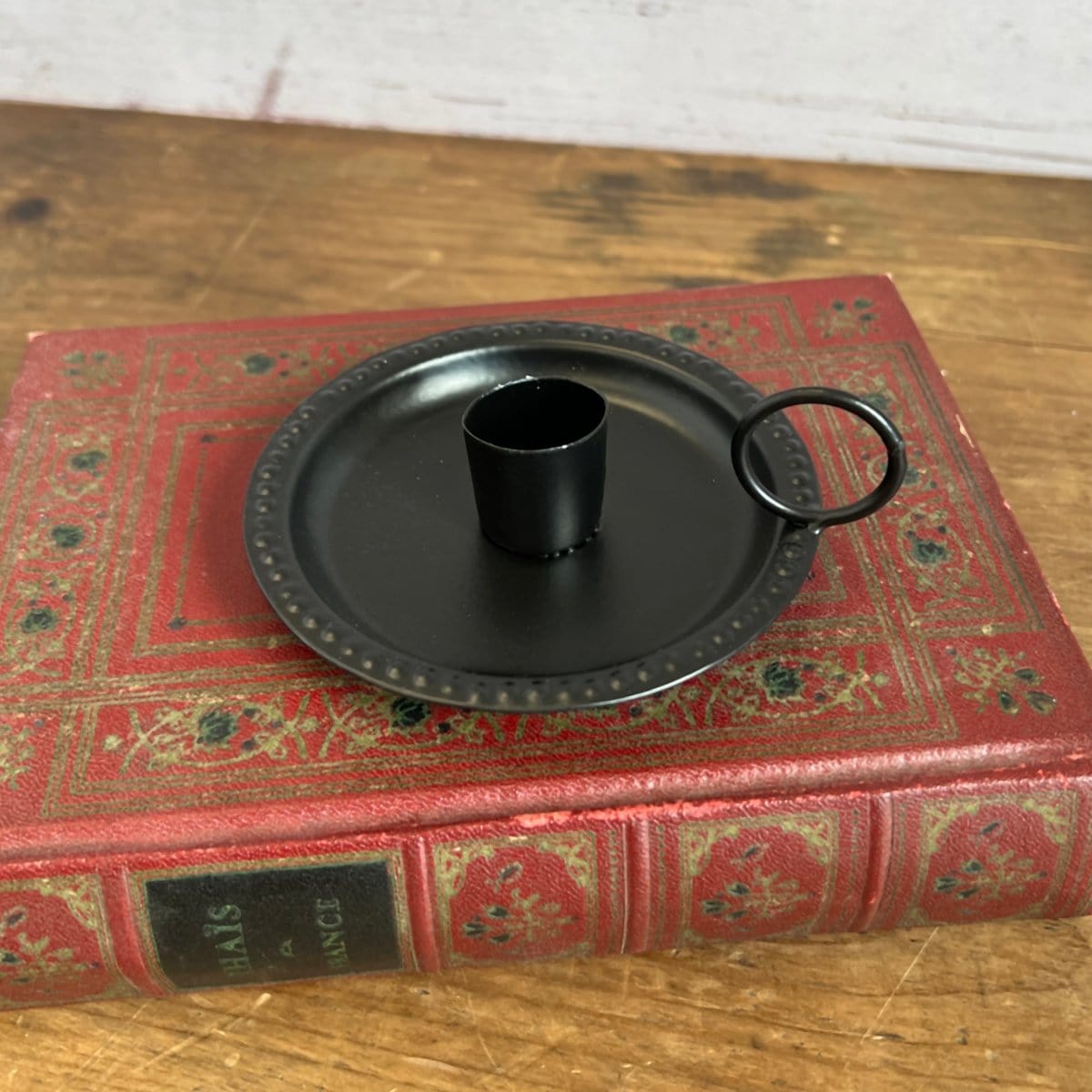 Sarah&#39;s Candle Pan In Black Candle Holder For Taper Candles-Pine Creek-The Village Merchant