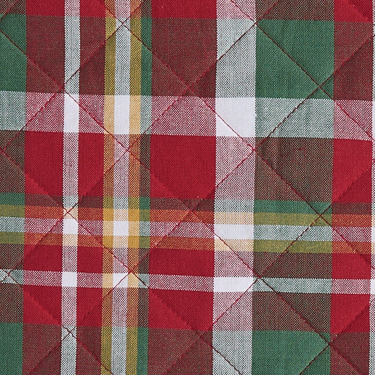 Sleigh Bell Plaid Quilted Placemat Round