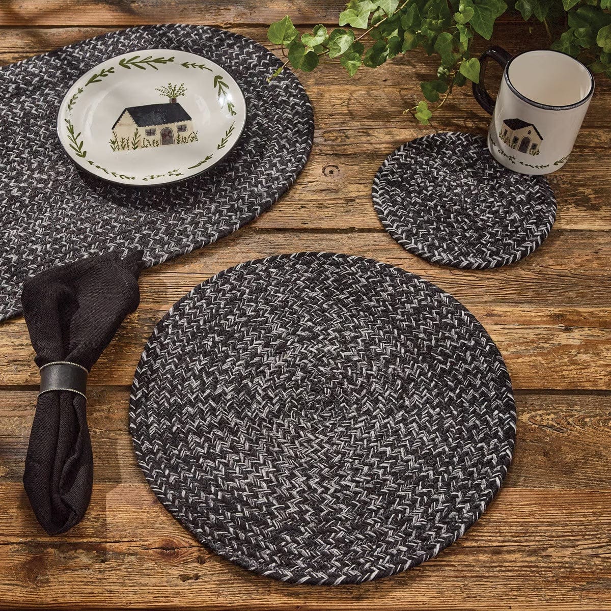 Park Designs Spice Bin - Pepper Braided Table Runner 36" Long