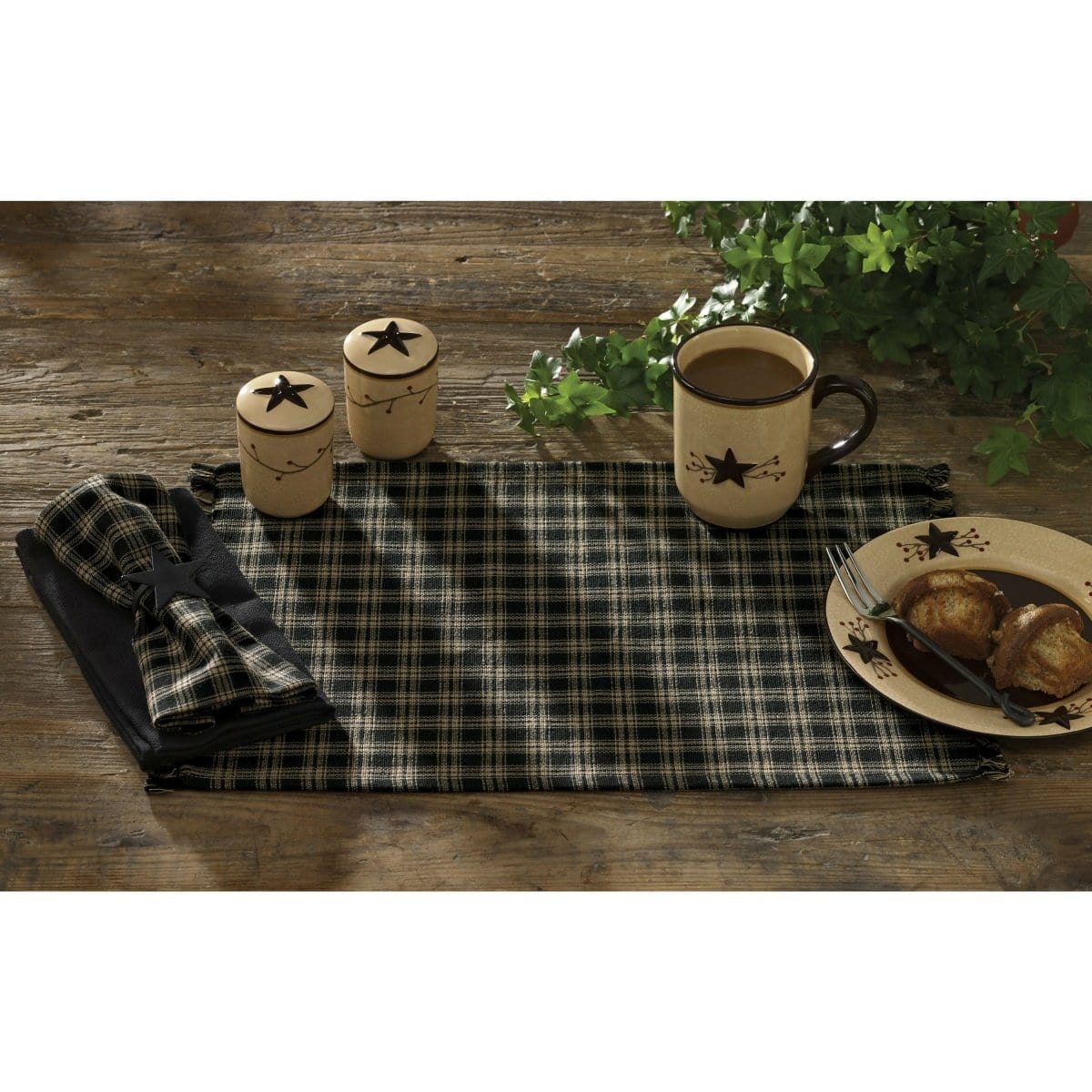 Park Designs Sturbridge In Black Placemat Set of 2