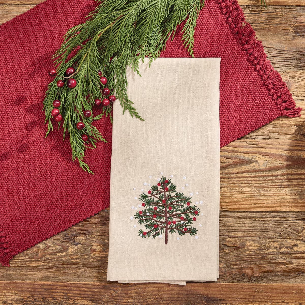 Tannenbaum Embroidered Decorative Towel Set of 2