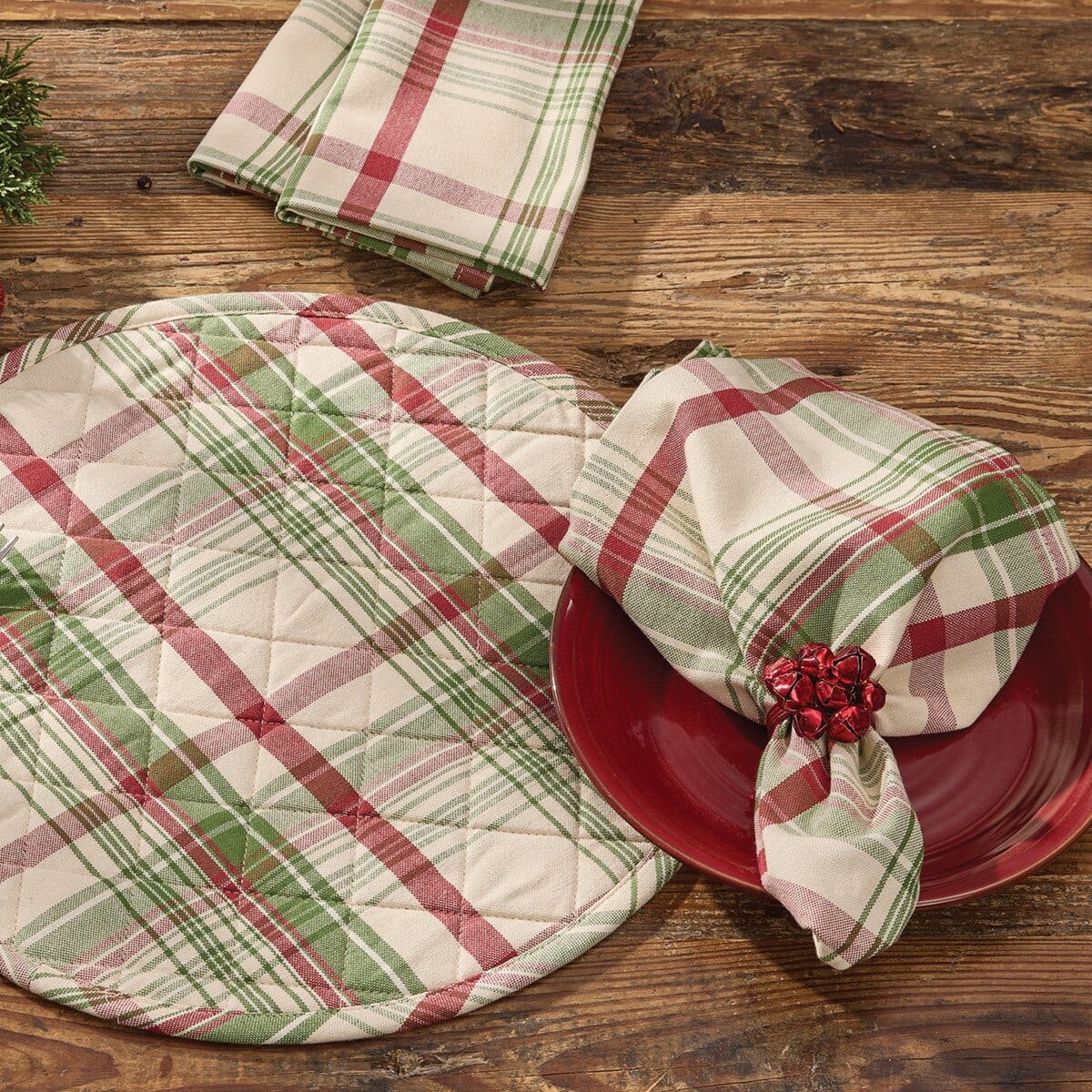 Up On The Housetop Plaid Napkin Set of 2