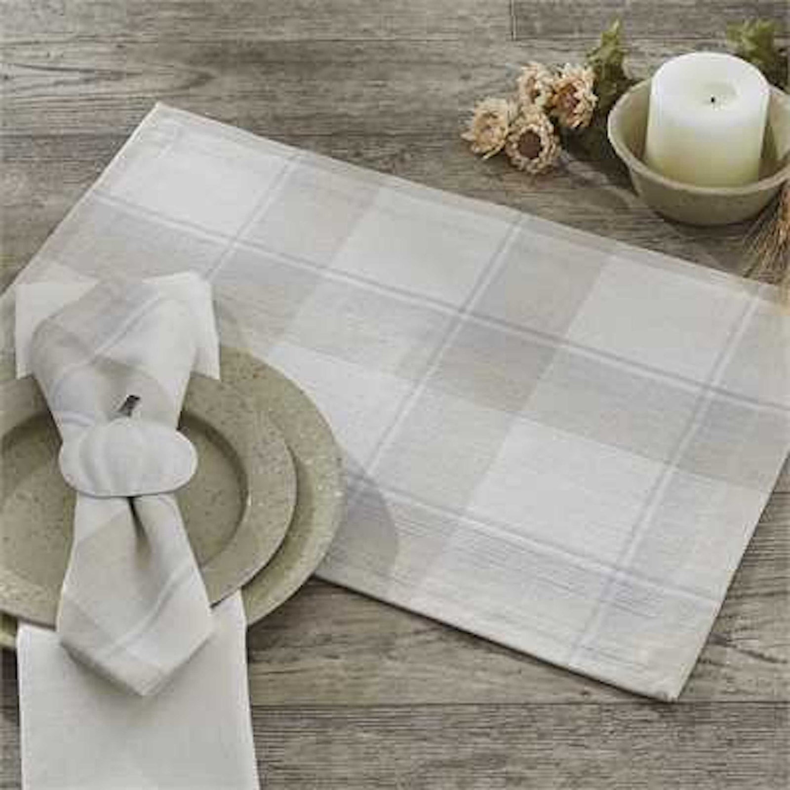 https://villagemerchant.com/cdn/shop/files/white-wheat-placemat-43358432198952_1600x.jpg?v=1700389030